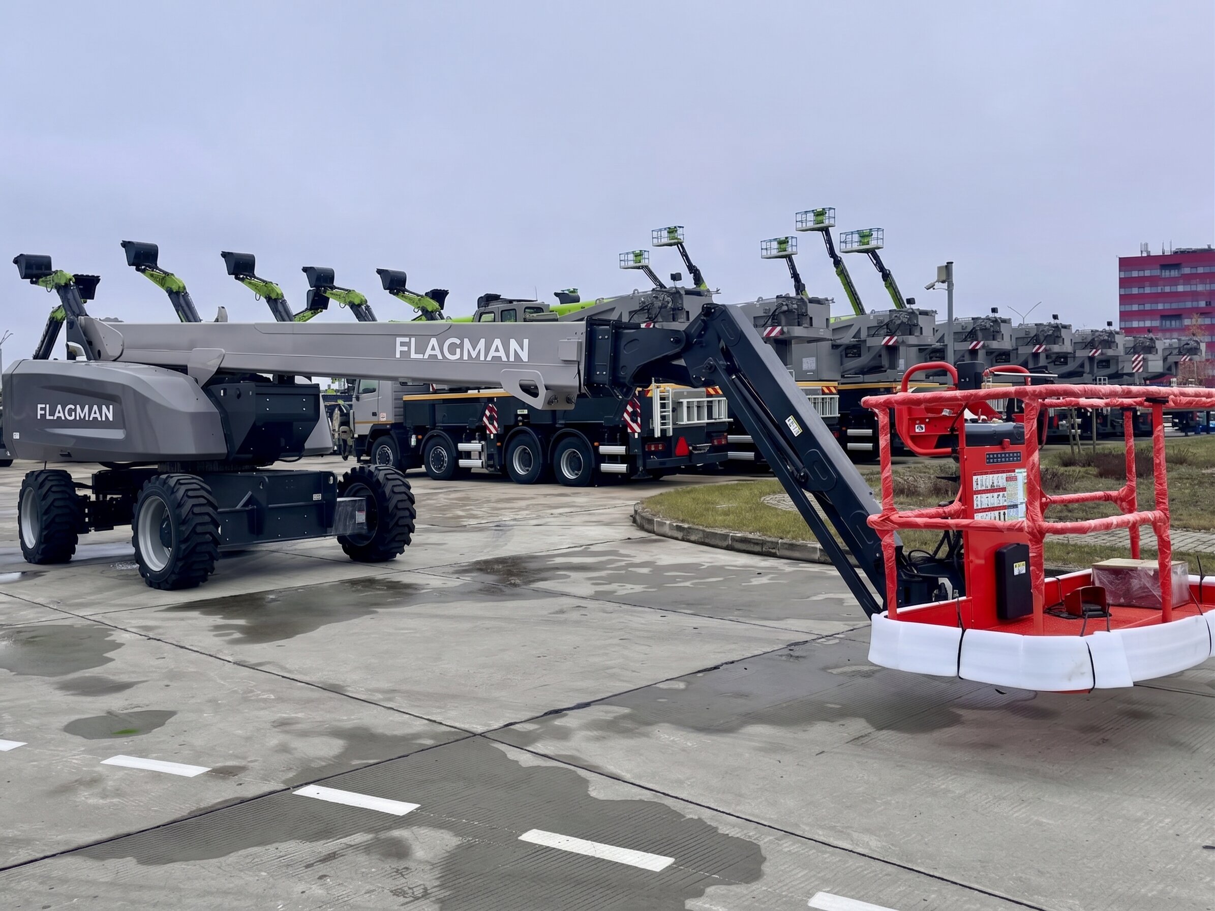 Телескопический подъемник F26J